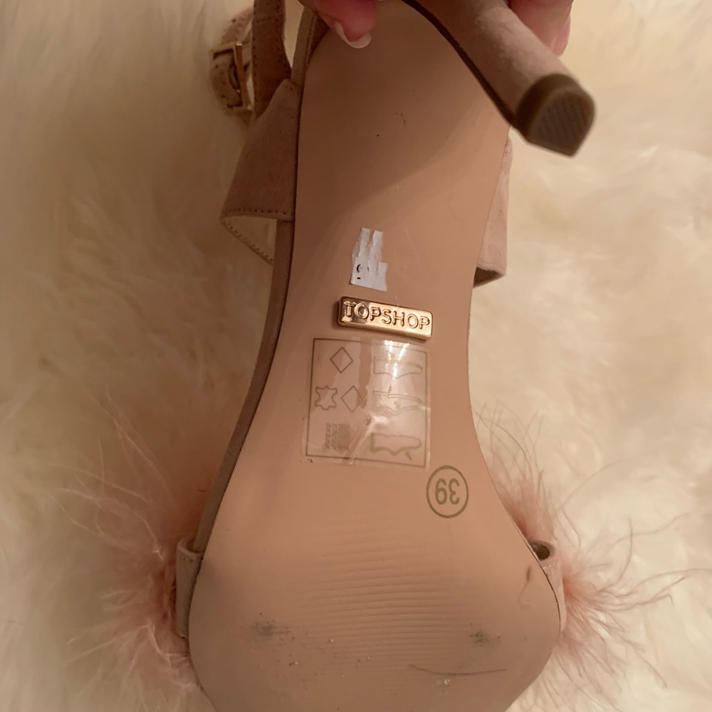 Brand new Topshop fur heels - Picture 4 of 4